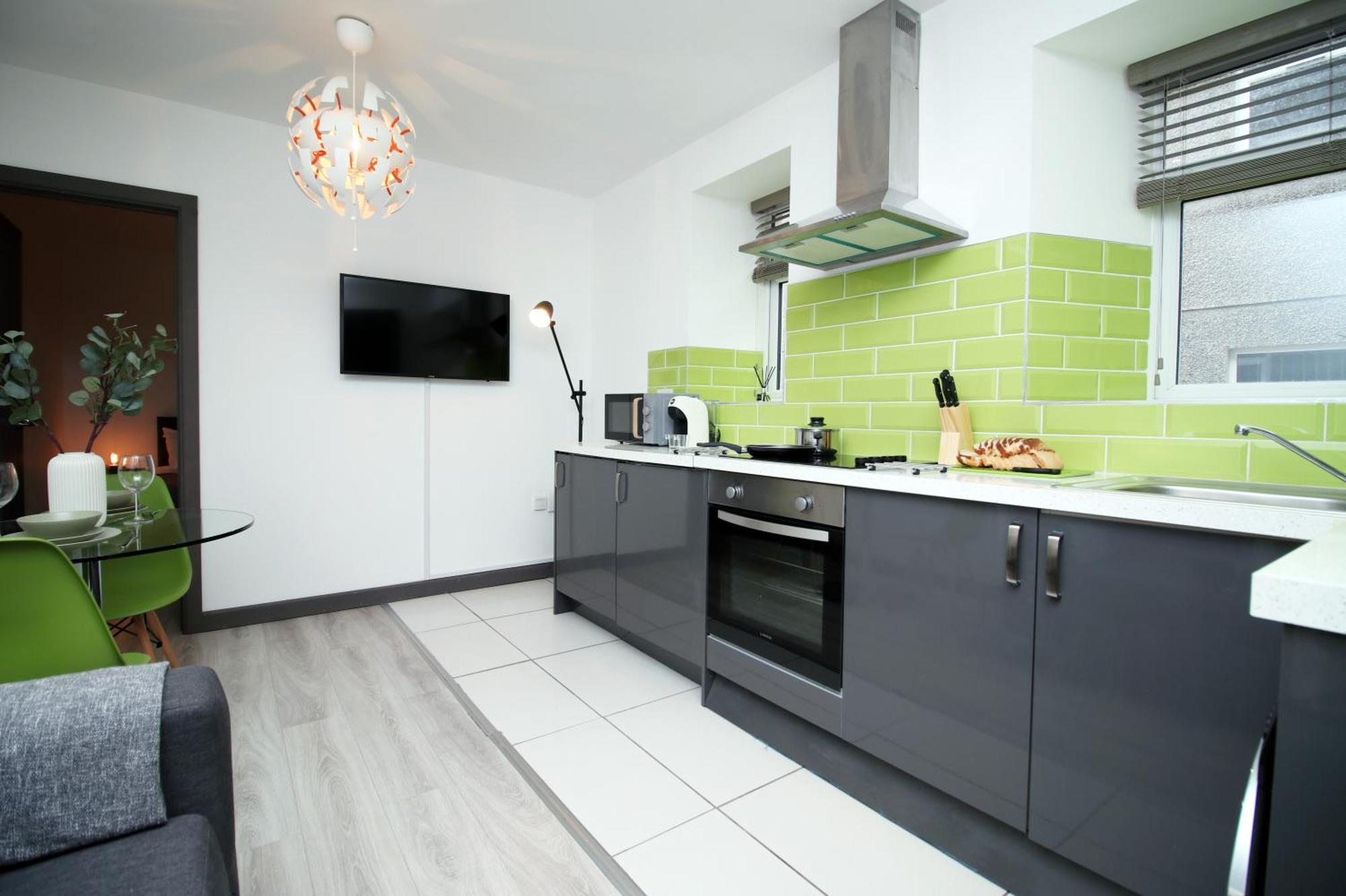 Apartment 101 Walter Road *